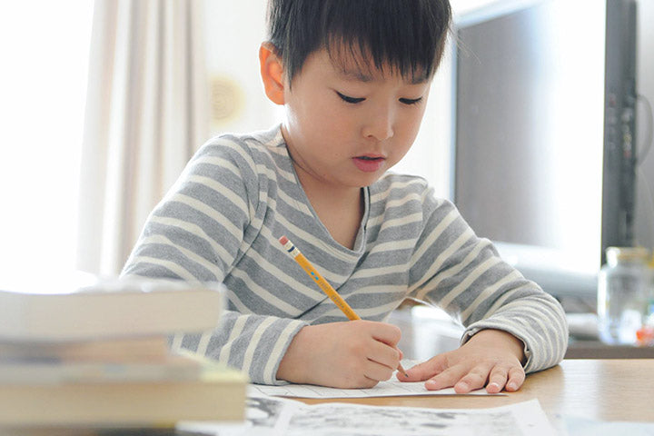 La manipulation au cœur des apprentissages en mathématique : un levier pour la réussite scolaire
